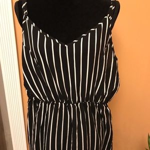 UK2LA Romper size L